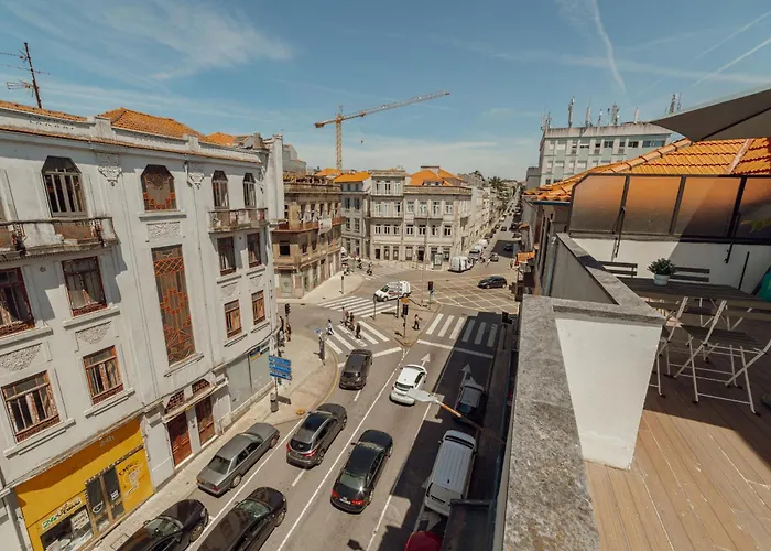 Downtown Classic With Terrace By Vacationy דירה *